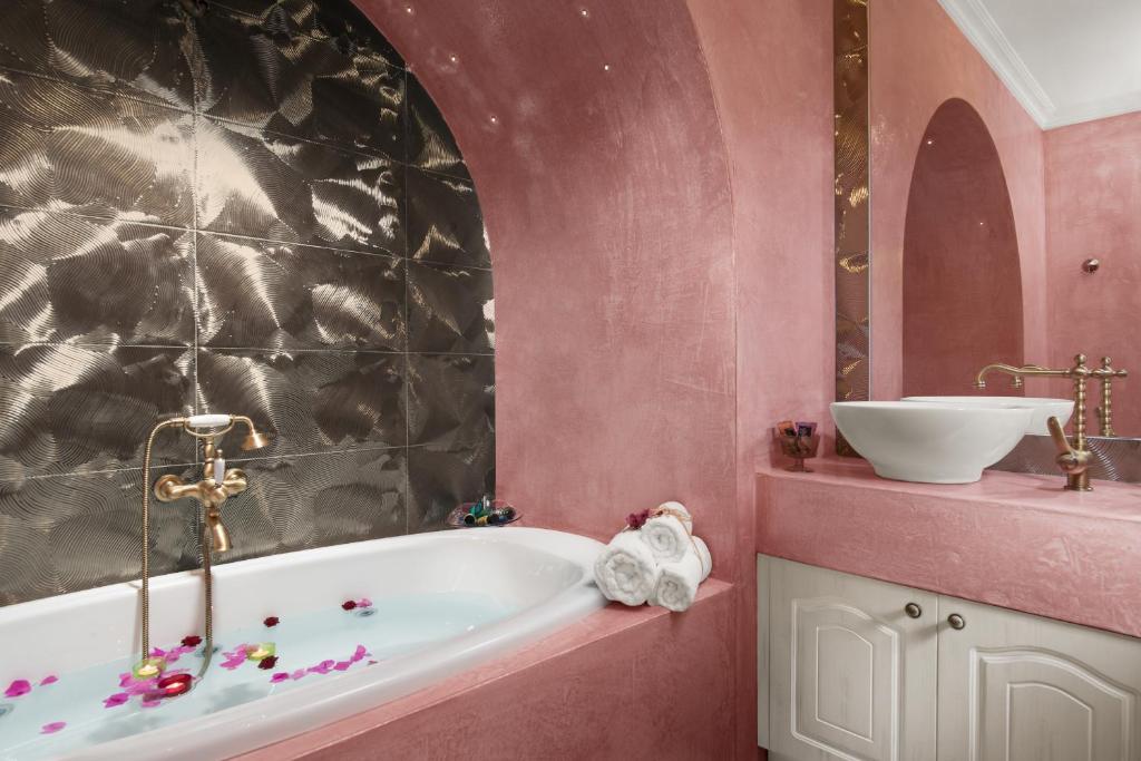 Cretan Renaissance - 18