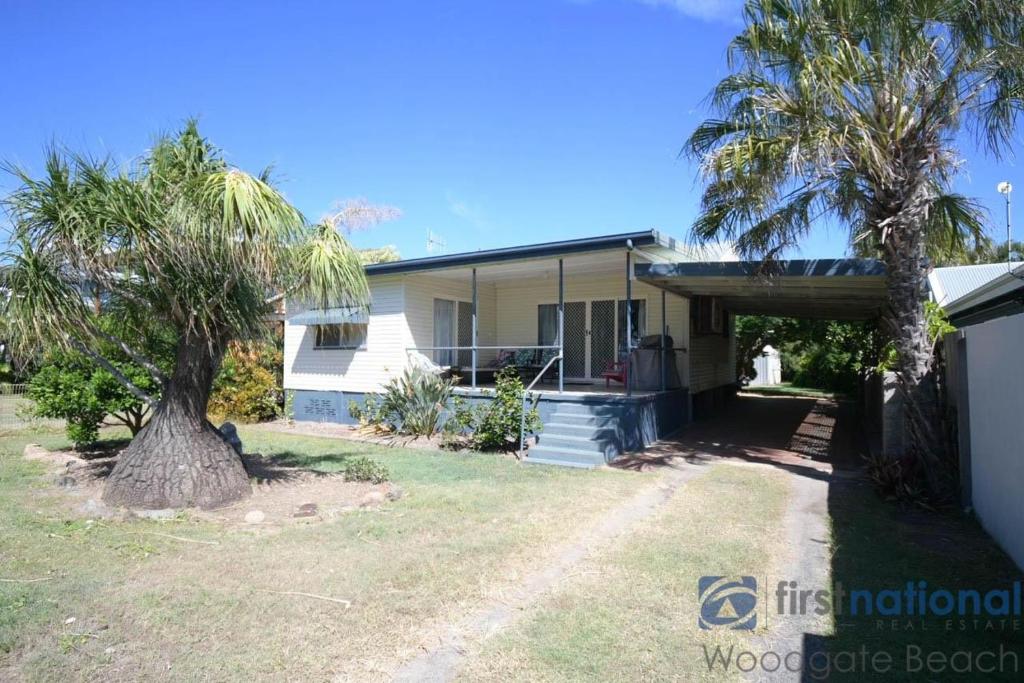 Budova, kde se prázdninový dům nachází