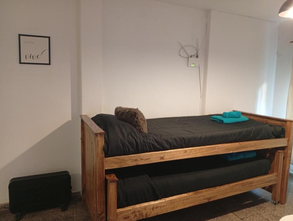 Ένα ή περισσότερα κρεβάτια σε δωμάτιο στο PABLO`S departamento