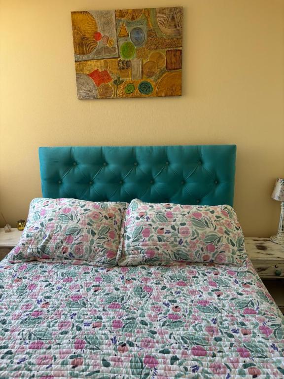 Postel nebo postele na pokoji v ubytování kafi2,5