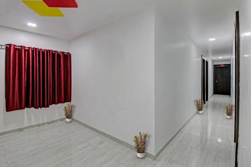 Fotografie z fotogalerie ubytování Collection O Sairaj Lodging & Boarding v destinaci Shikrapur