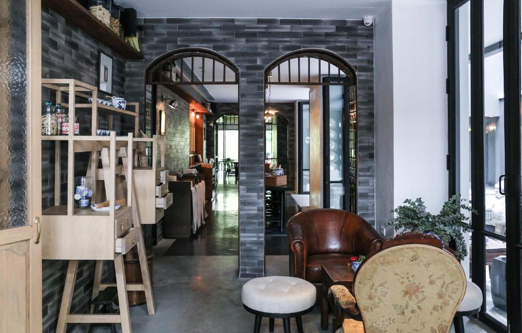 Hotel Ping Silhouette - Resim 12