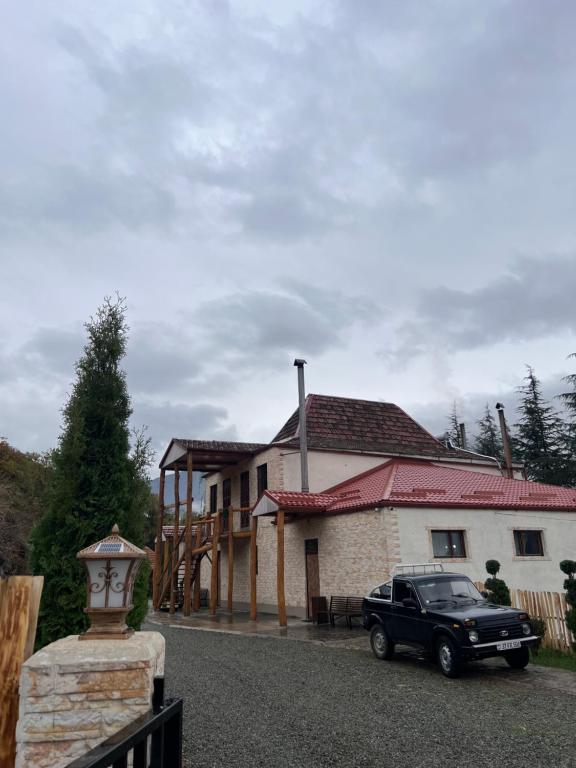 Budova, kde se vila nachází