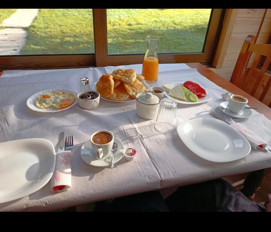 Jídlo v bed and breakfast nebo okolí
