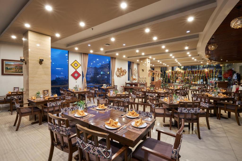 Amazing Hotel Sapa - 8