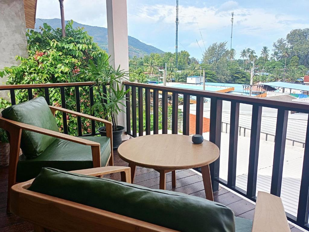 The Reef Hotel & Studios - 5