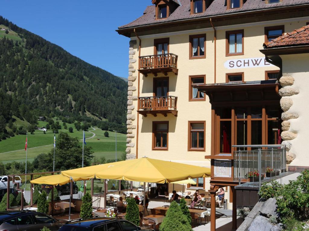 Nespecifikovaný výhled na hory nebo výhled na hory při pohledu z hotelu