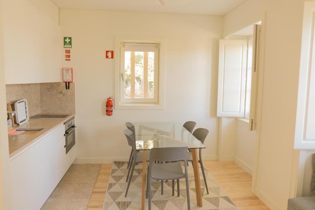 Ajuda Palace Inn Lisbon Apartments - 13