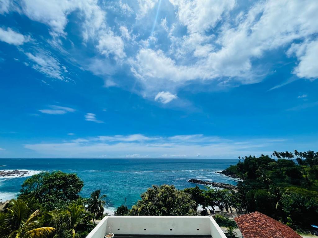タンガラにあるMowni View - Tangalleの家からの海の景色