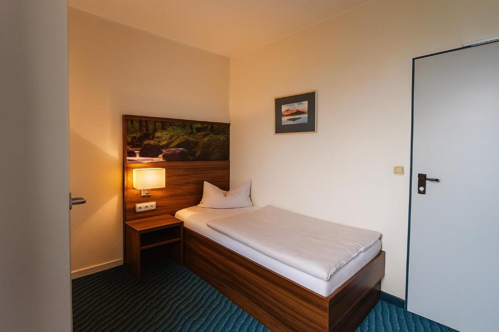 Bettenburg Hotel Hamburg - Habitación Individual Con Baño Privado