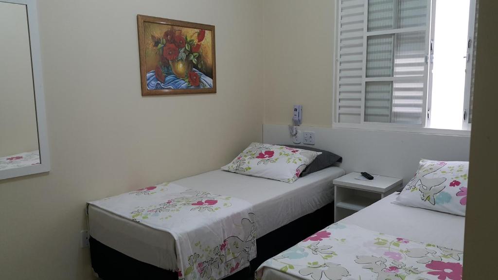  La Madre Hotel
