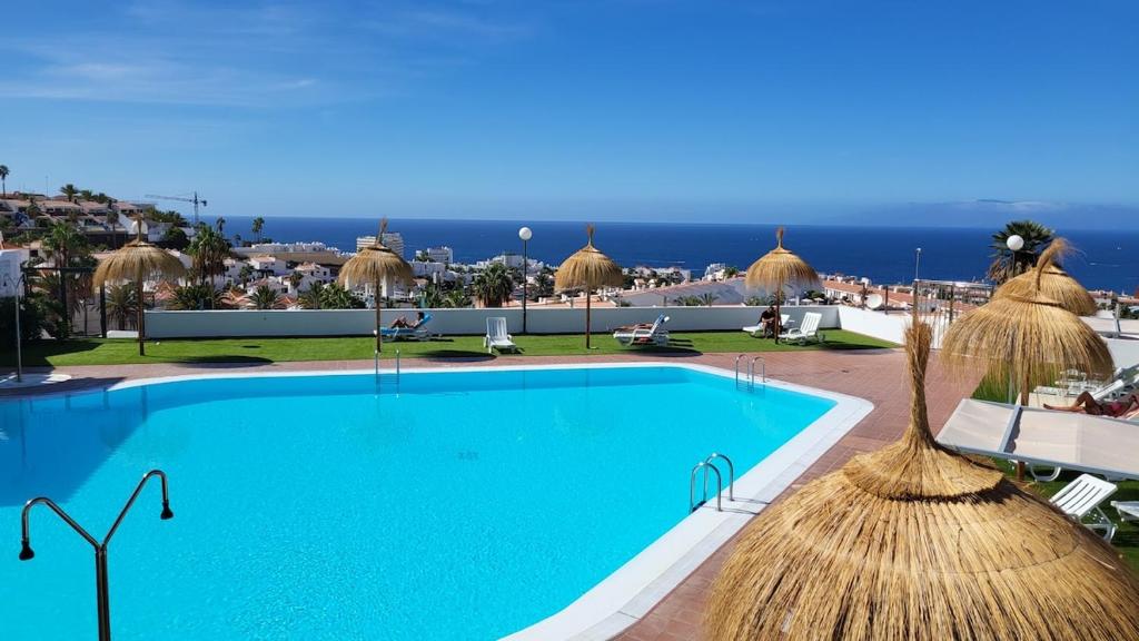 Fantastic Apartment with SeaView