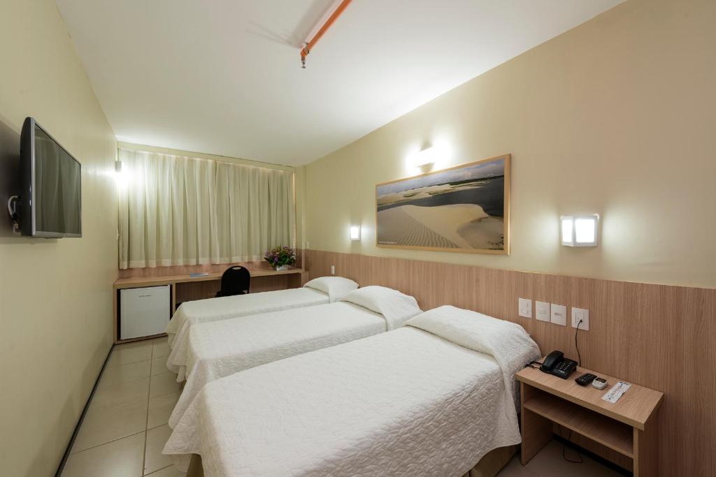  Hotel Express Arrey