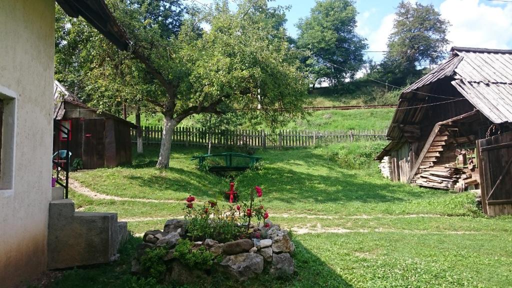 Giardino di Apartman Ana