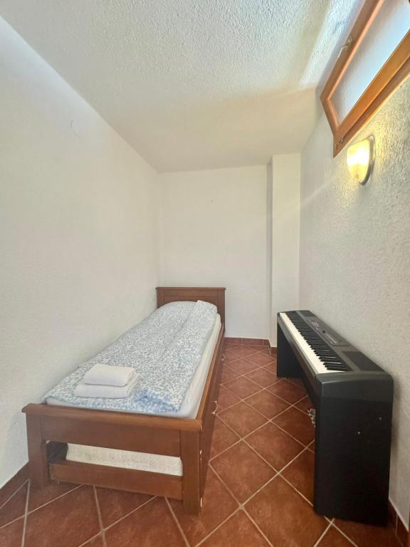 Calma Vista Apartments - 11