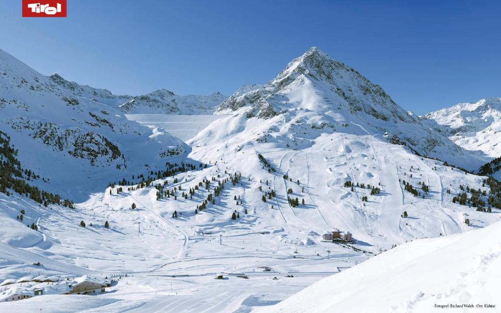 Sonne & Schnee in Kühtai v zimě
