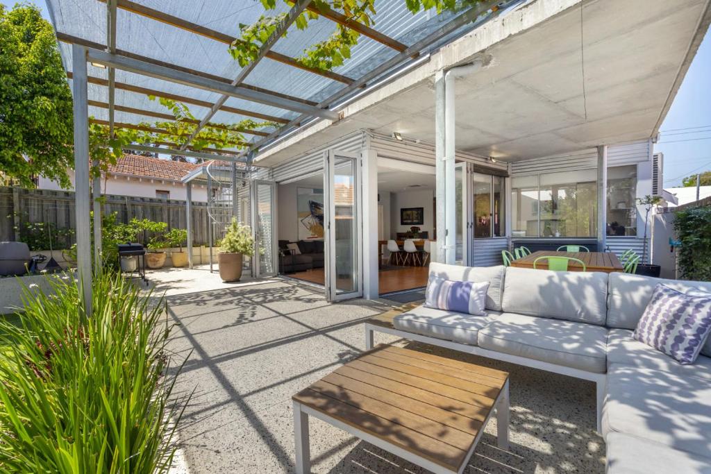 Zahrada ubytování Sunset Views - walking distance to Fremantle CBD