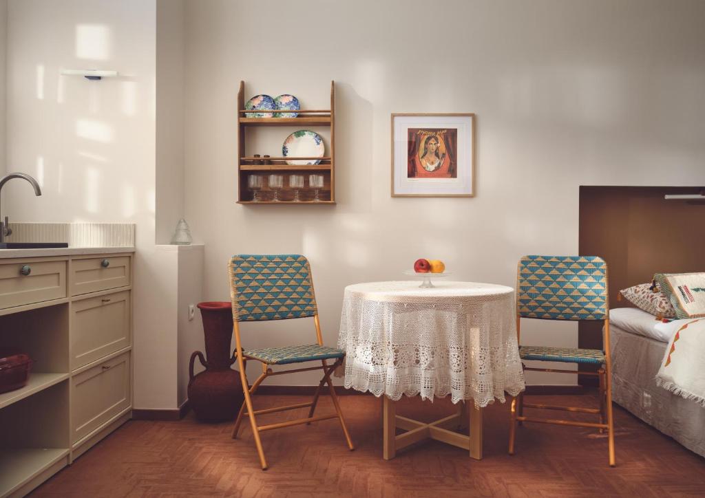 Ένα ή περισσότερα κρεβάτια σε δωμάτιο στο Melpomeni House