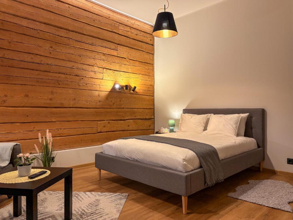 Postel nebo postele na pokoji v ubytování Sweet Escape in Rakvere Center, Perfect for Two