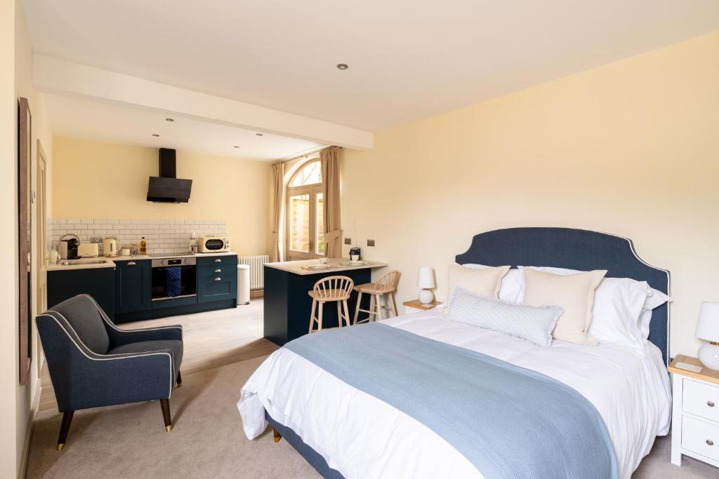 Delabere House - Luxury Cotswolds Holiday Apartments - 4 Casa Delabere