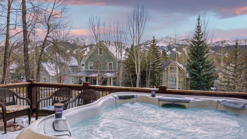 Γενική θέα στο βουνό ή θέα στο βουνό από  αυτή η παραθεριστική κατοικία