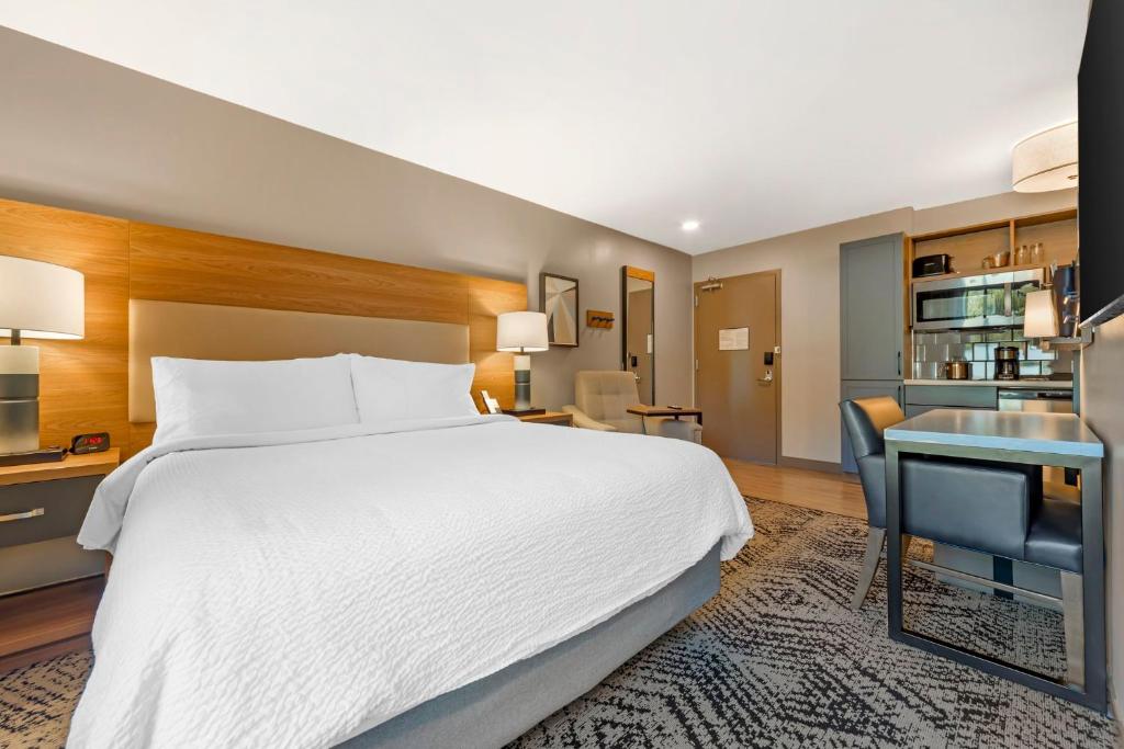 Candlewood Suites Lawrenceville - Princeton by IHG - Studiosuite