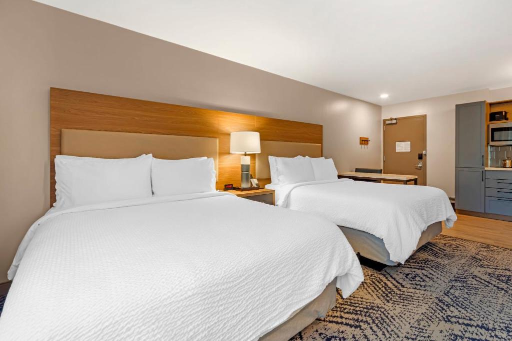 Candlewood Suites Lawrenceville - Princeton by IHG - Studiosuite Met 2 Queensize Bedden