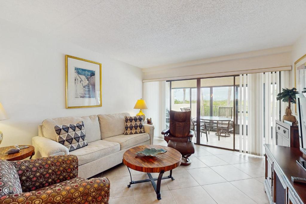 Posezení v ubytování Sandpiper Key 6210