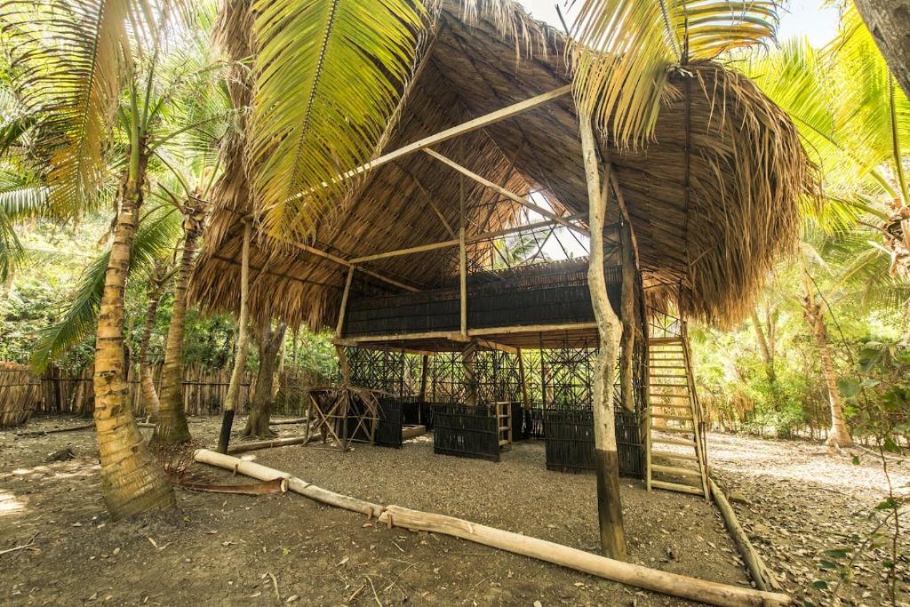 Pajarito Eco-Lodge frente al mar