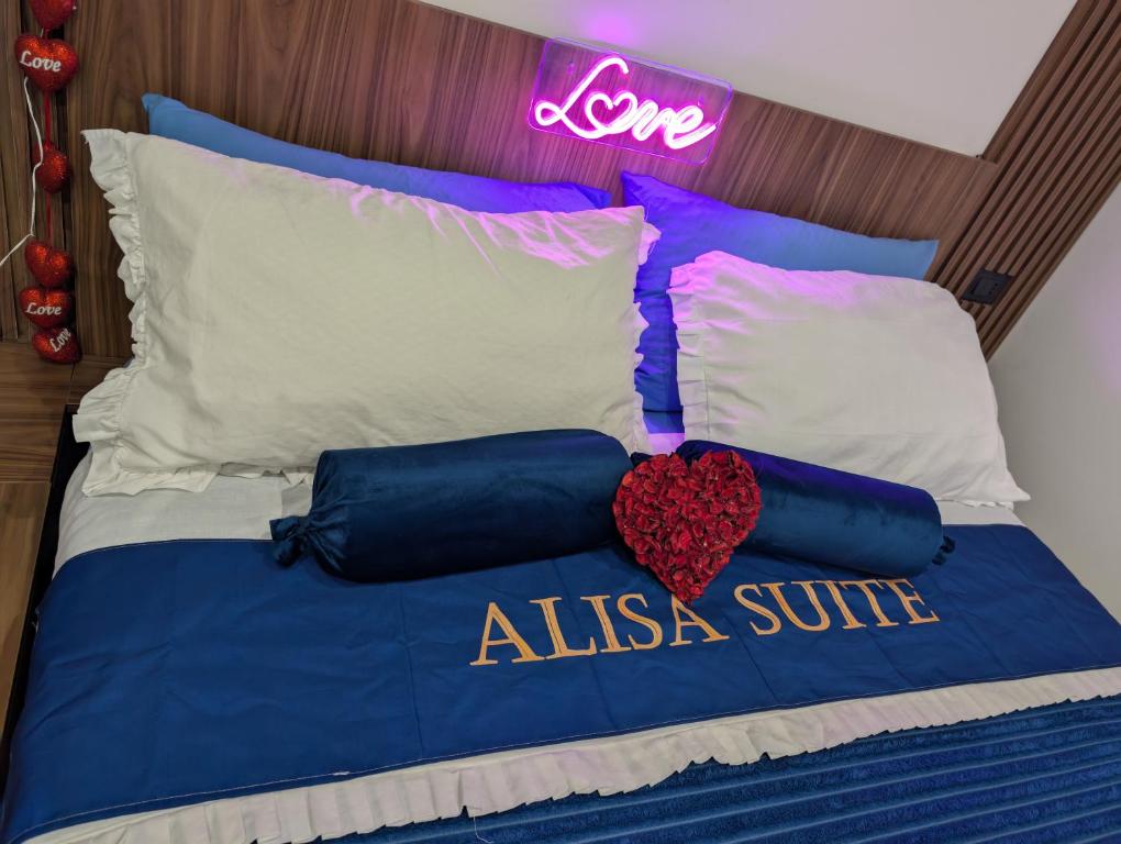 Alisa suiteにあるベッド