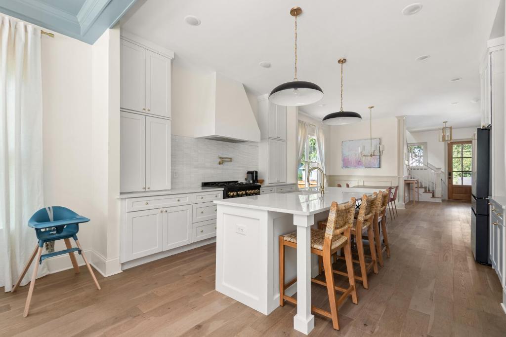 Kuchyň nebo kuchyňský kout v ubytování The East Haven