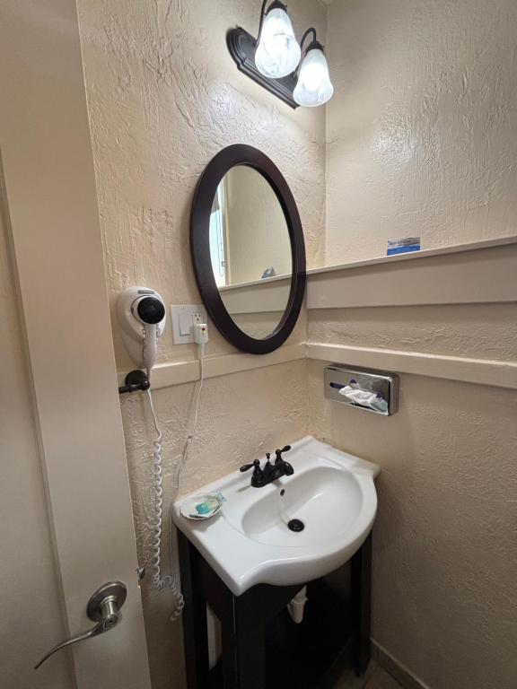 Capitola Venetian Vacation Rentals photo