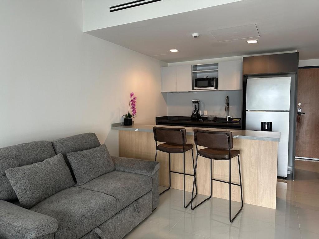 Kuchyň nebo kuchyňský kout v ubytování Moderno departamento con vista a Santa Lucía, Mty