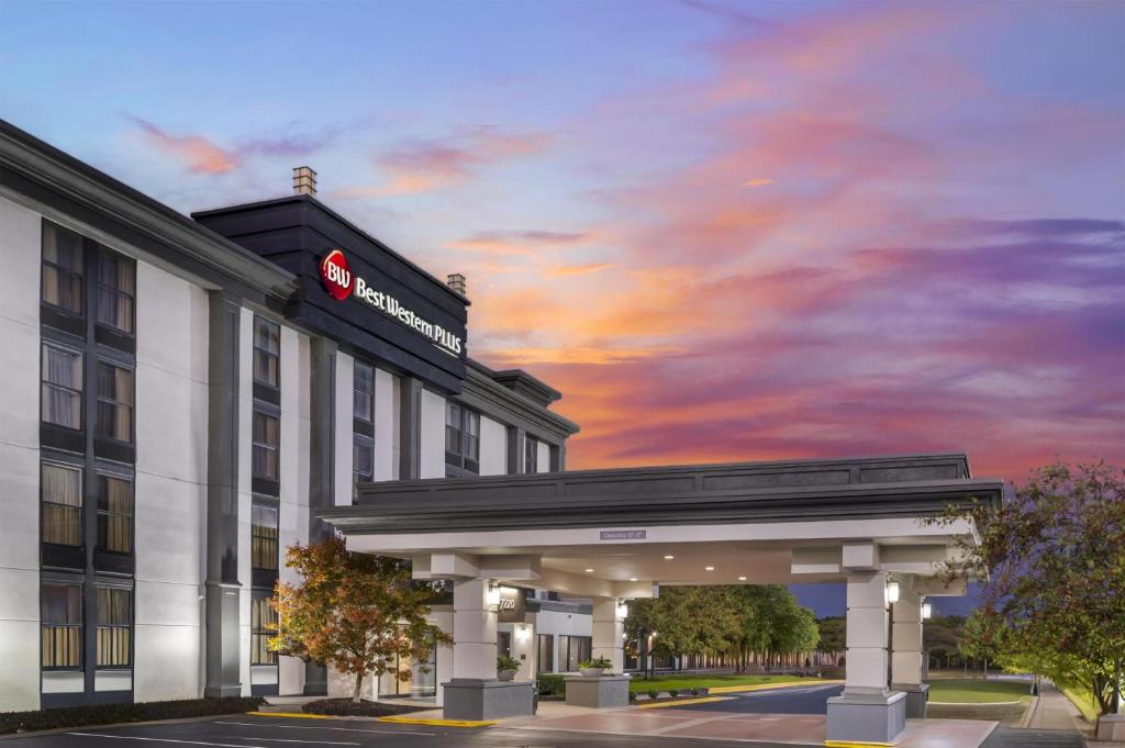 Budova, kde se hotel nachází