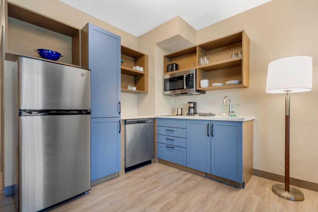 Candlewood Suites Lawrenceville - Princeton by IHG - Suite Met 1 Slaapkamer En 2 Queensize Bedden