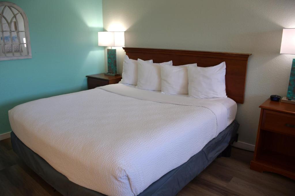 Inn at the Waterpark photo