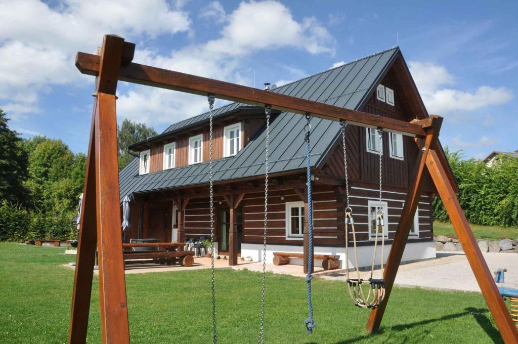 Budova, kde se prázdninový dům nachází