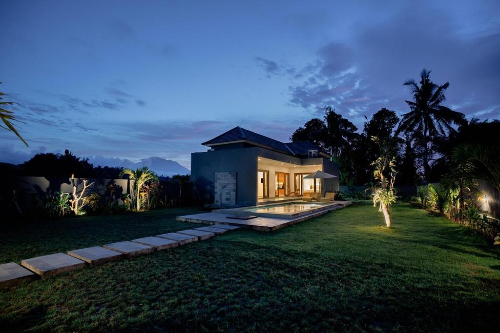 Κήπος έξω από το Bali Jepun Villa 2BR private pool villa nearUbud