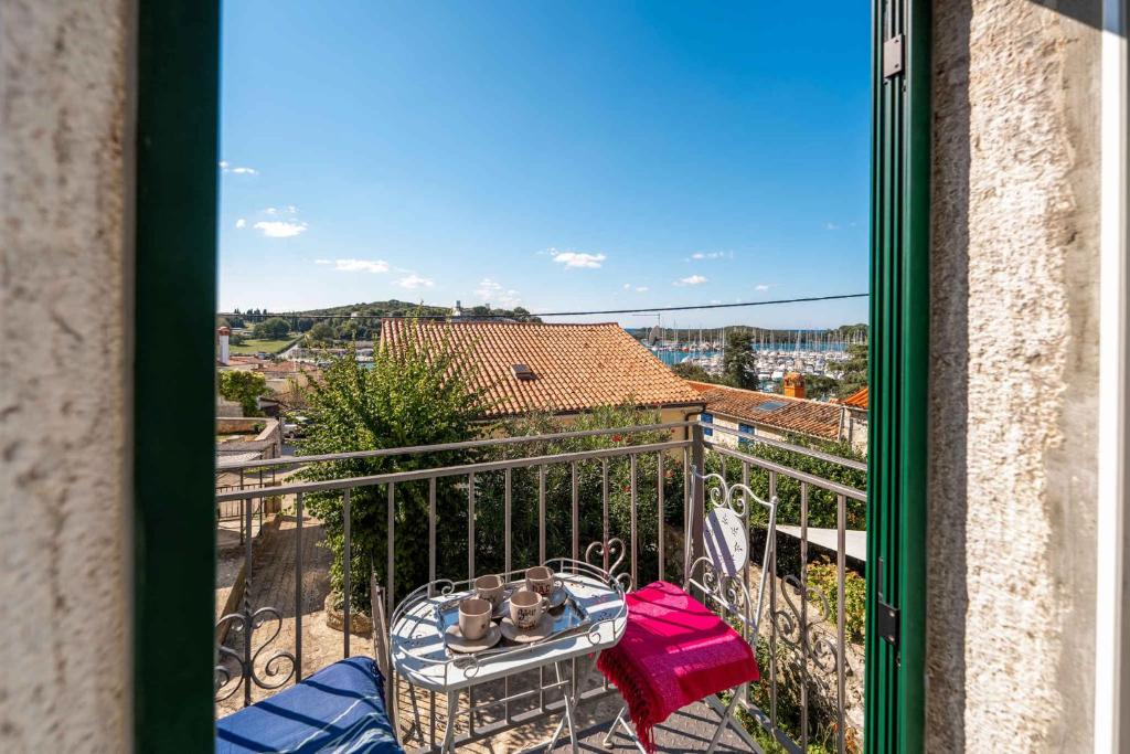 Φυσικό τοπίο κοντά σε αυτή η παραθεριστική κατοικία