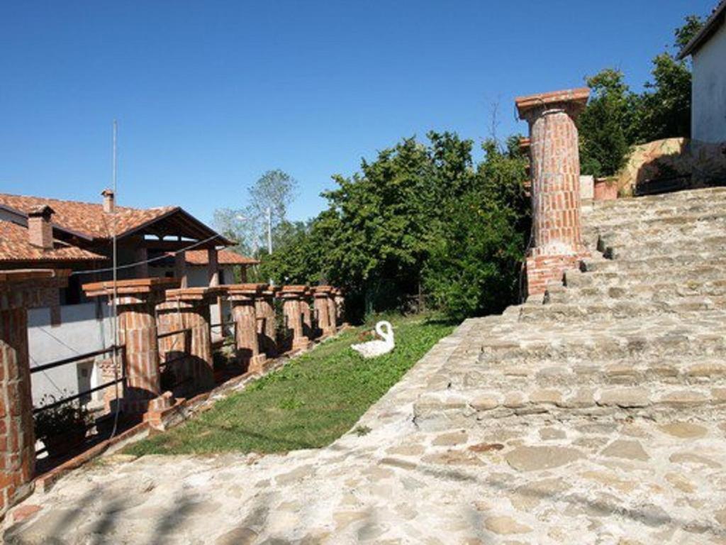 Zdjęcie z galerii obiektu B&B I Colori dell'Arcobaleno w mieście Belvedere Langhe