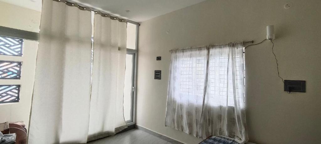 Φωτογραφία από το άλμπουμ του Kumar's Divinestay σε Tiruvannamalai