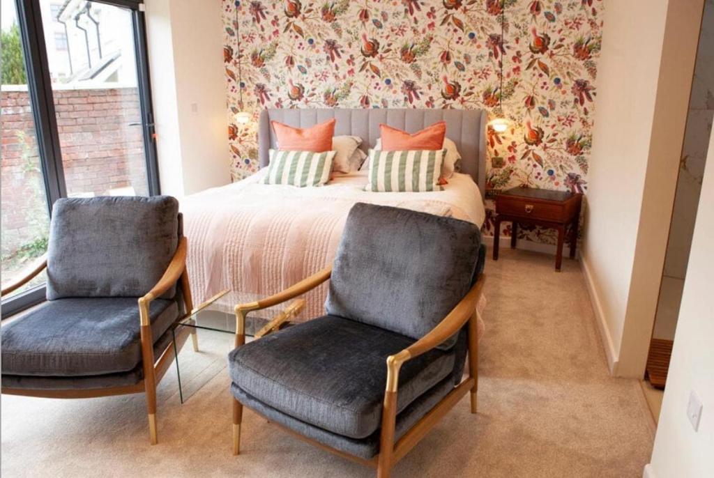 Et opholdsområde på Elegant Contemporary Private Bungalow