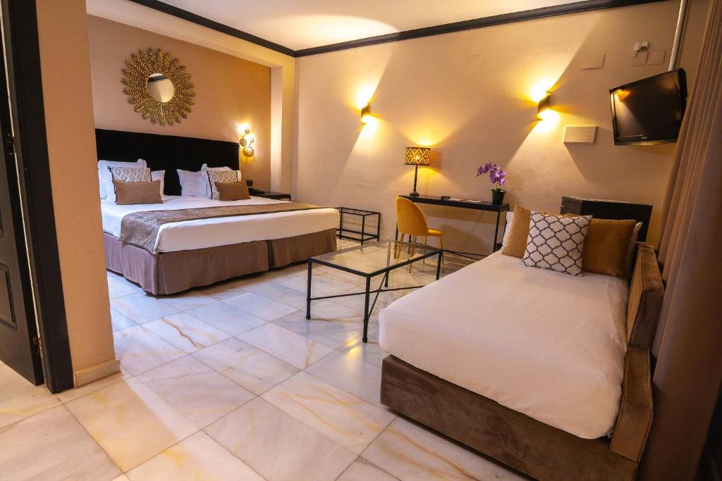 
Triple Room (3 Adults)
