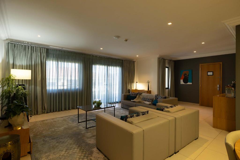 Fiesta Residences Boutique Hotel and Serviced Apartments. photo