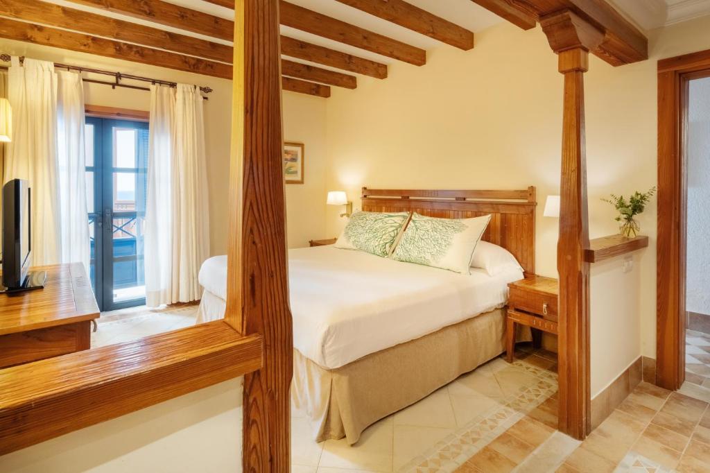 Princesa Yaiza Suite Hotel Resort - 