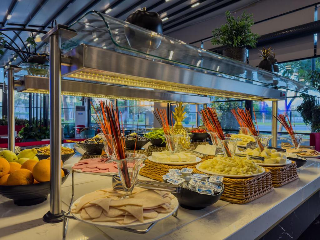 فضای داخلی Leaf Port Hotel در آنتالیا - تصویر ۳