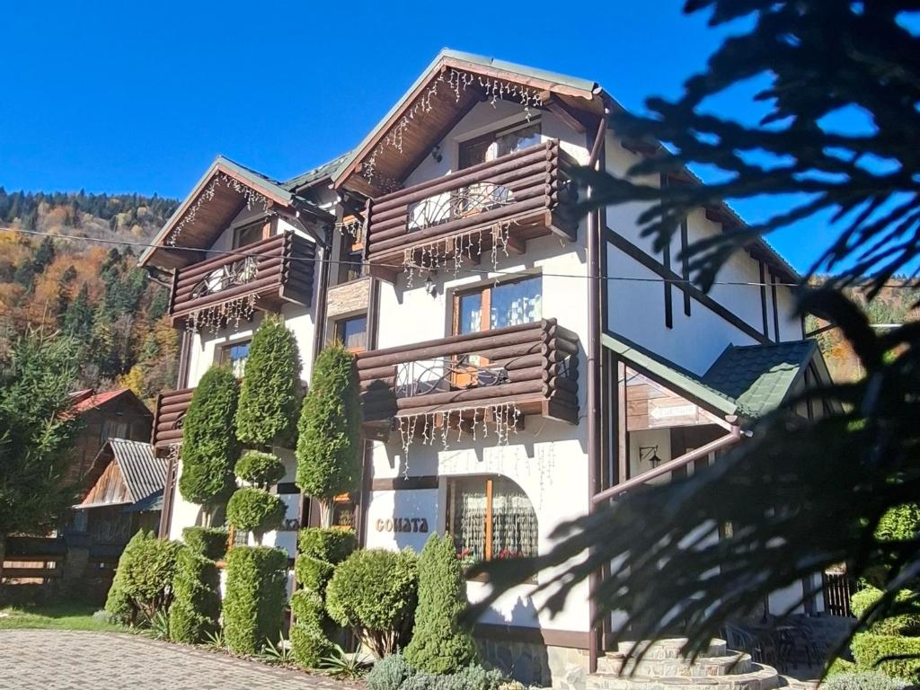 Το κτήριο όπου στεγάζεται  η βίλα