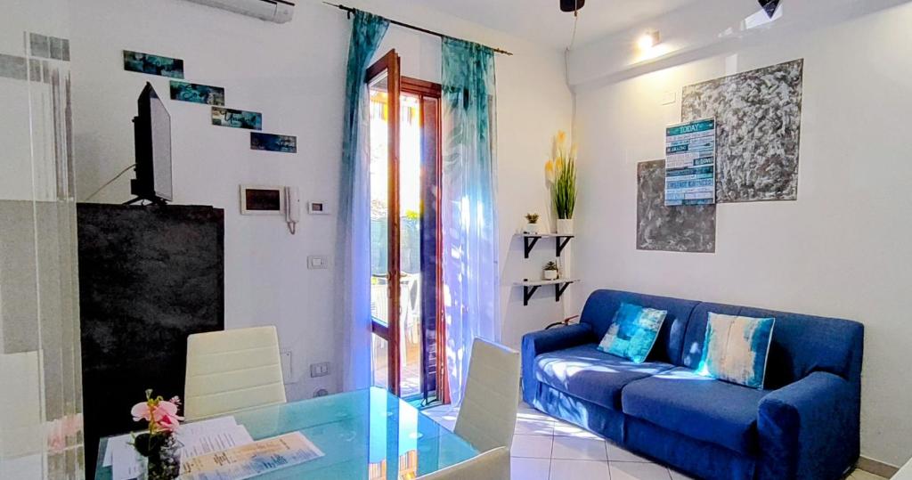 Posezení v ubytování La Gemma di Pisa Appartamento near Cisanello Giardino Privato e Parcheggio e Self Check-in