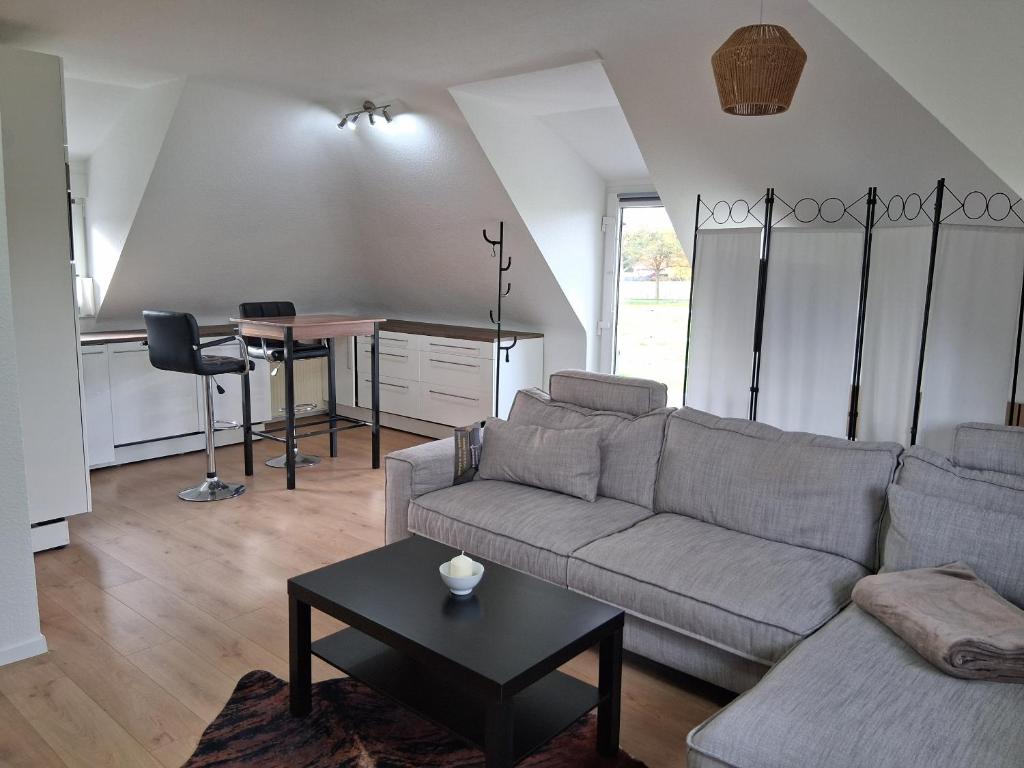 Fotografie z fotogalerie ubytování Meine-Mansardenwohnung v destinaci Hau