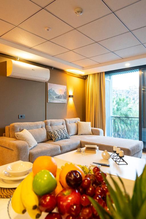 لابی و فضای عمومی Demirel Suites Antalya-Lara Plajlar ve Havalimanına Yakın - تصویر ۵